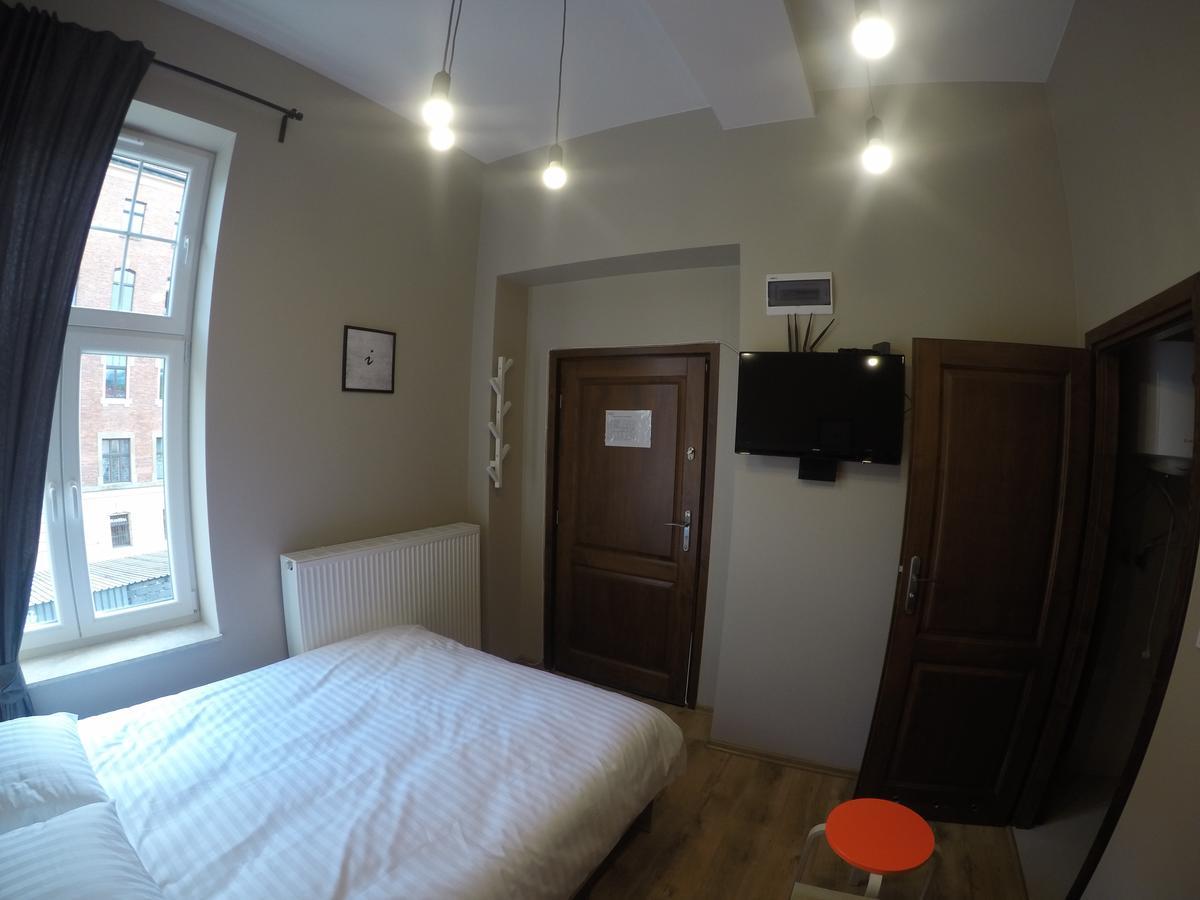 Smart Apart Hotel Cracóvia Quarto foto